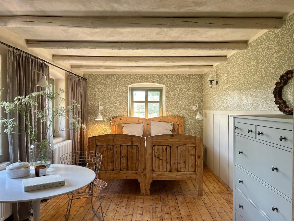 Dom Na Krzewiu Bed & Breakfast Gryfow Slaski Exterior photo